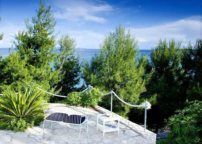 Villa Unforgettable Retreat 8 Bedrooms Peljesac Majestic Tranquil *